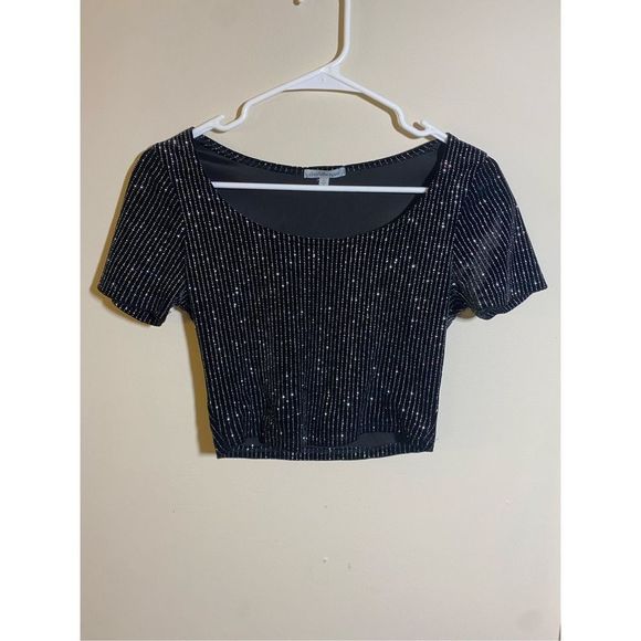 Charlotte Russe Tops - Charlotte Russe Glitter Crop Top. Size S.